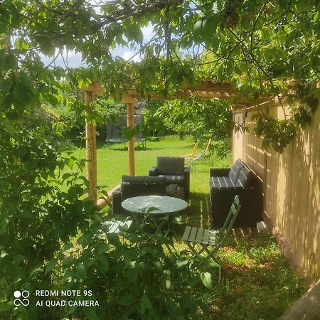 Les Cabanes De Pellier Charcier 外观 照片