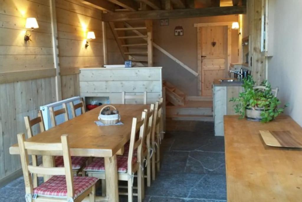 Les Cabanes De Pellier Charcier 外观 照片