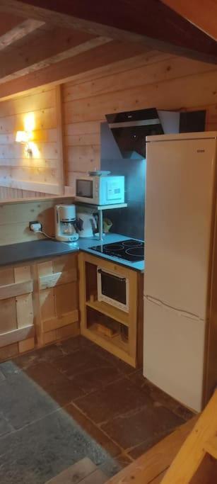 Les Cabanes De Pellier Charcier 外观 照片
