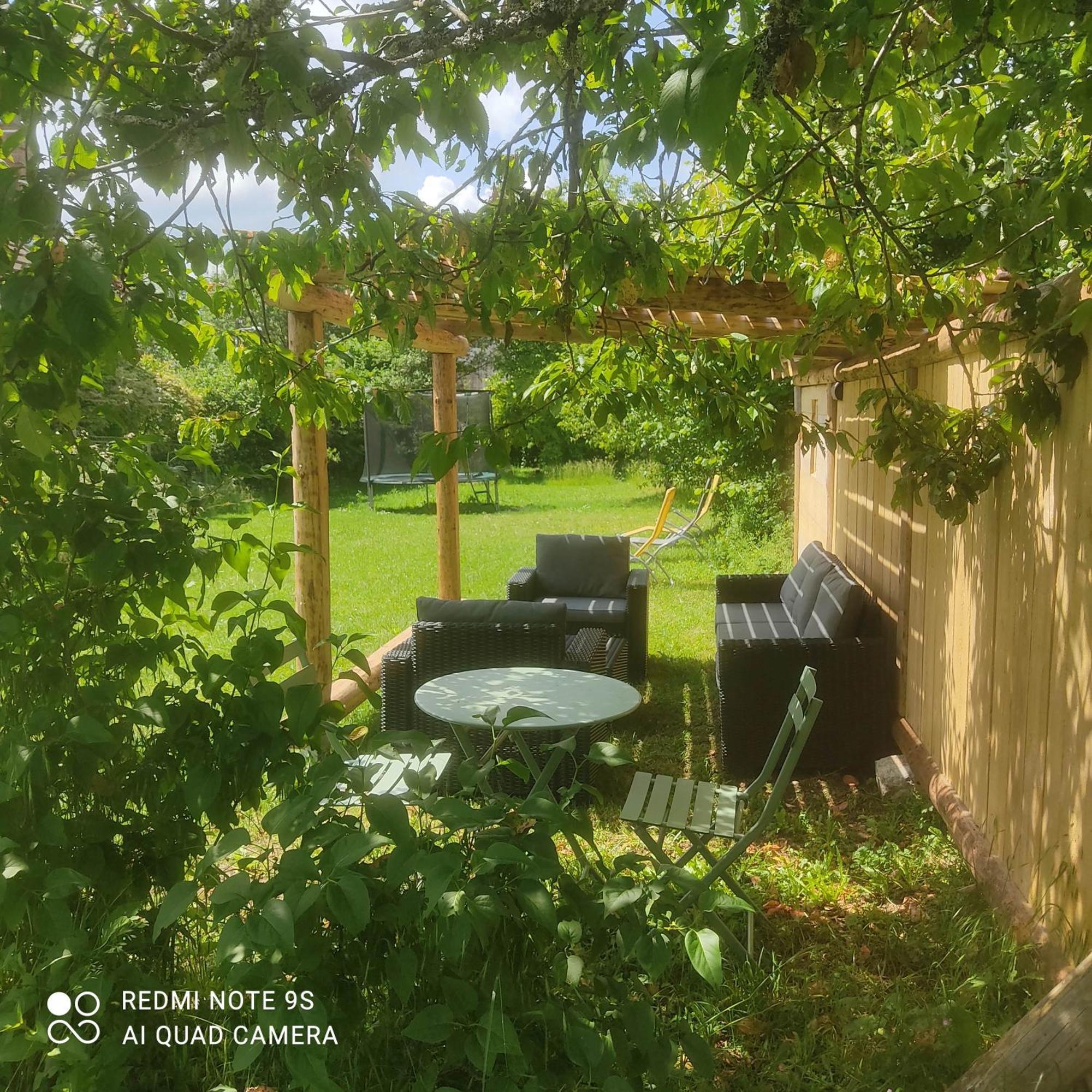 Les Cabanes De Pellier Charcier 外观 照片